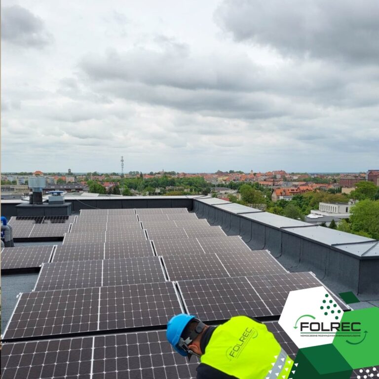 fotowoltaika na dachu panele słoneczne kiedy fotowoltaika się opłaca Jakie są najlepsze firmy oferujące instalacje fotowoltaiczne w Polsce Gdzie mogę zamówić montaż paneli fotowoltaicznych w mojej okolicy fotowoltaika z magazynem energii jarocin poznań kalisz pleszew krotoszyn środa wielkopolska wrocław częstochowa sopot kołobrzeg folrec