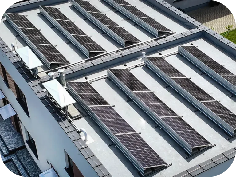 Instalacja paneli słonecznych Jarocin nowy budynek mieszkalny