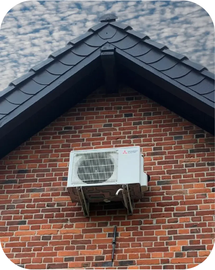 Klimatyzacja Jarocin jednostka zewnętrzna na budynku